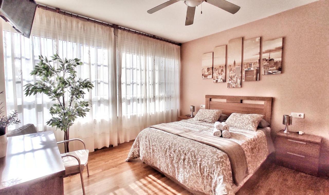 Apartamento Con Wifi En Casco Historico Betanzos Eksteriør billede